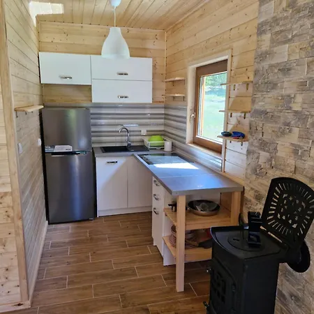 別荘 Sloneczne Wzgorze Pod Lasem Swieszyno (Bytow)