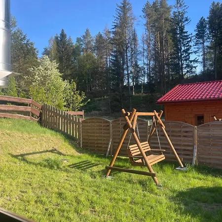 Sloneczne Wzgorze Pod Lasem 別荘